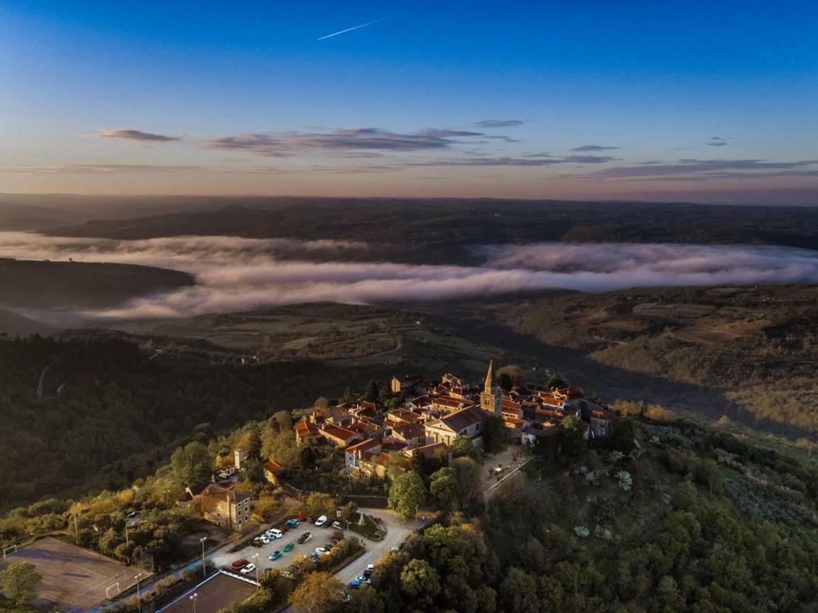 Zen & Art Suite Пула Екстер'єр фото